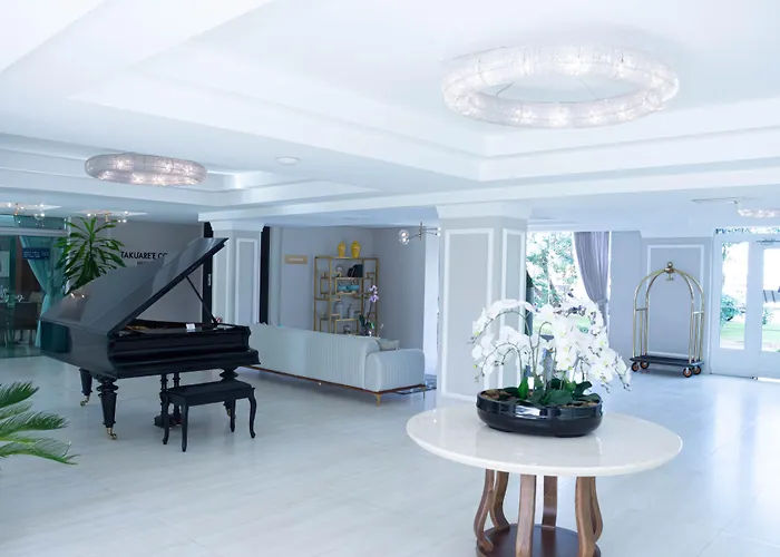 Bisinii Boutique Hotel