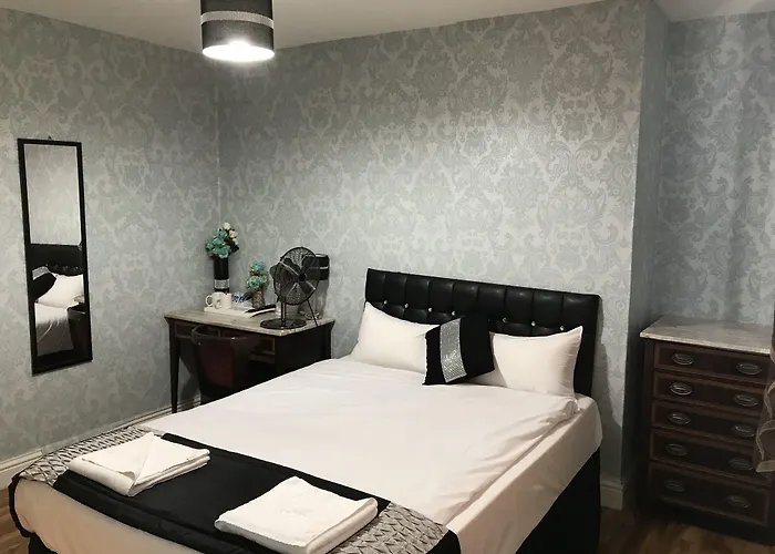 Pacific Inn London Heathrow