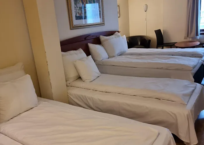 Chesterfield Hotel