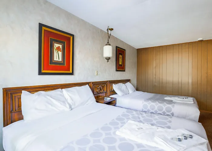 Love Hotels Tomahawk By Oyo At Lake Mohawksin Wi