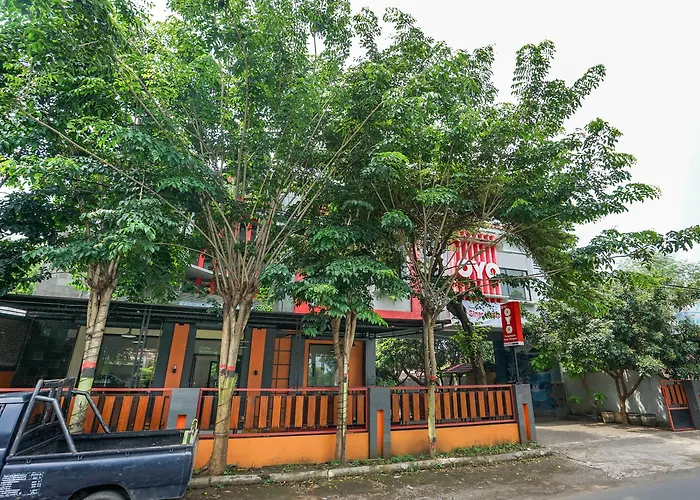 Oyo 587 Penginapan Sinar Harapan