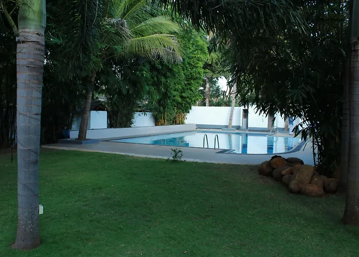 Ananthi Hotels