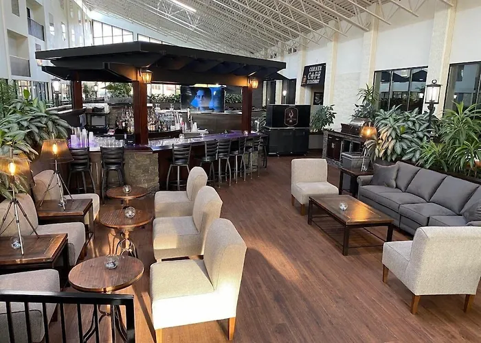 Doubletree By Hilton Quincy