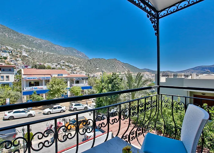 Nur Suites & Hotels