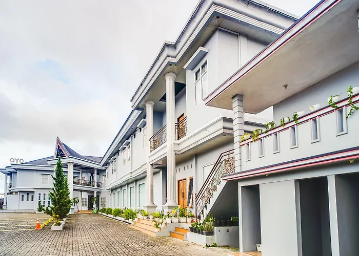 Capital O 540 Esther Hotel