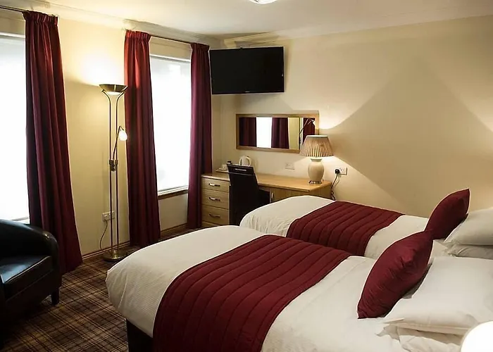 Somerton House Hotel