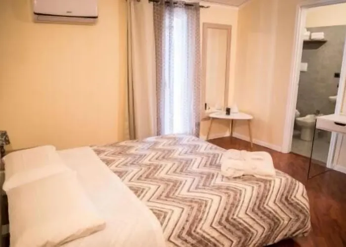 Hotel Lonatino