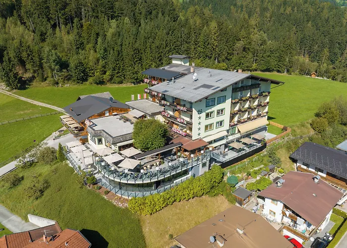 Hotel Waldfriede - Panoramic View Zillertal