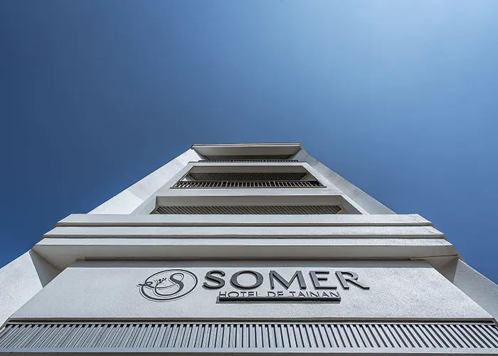 Somer Chew Hotel