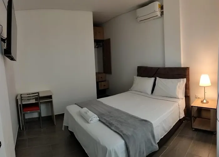Hotel Guadalupe Acacías