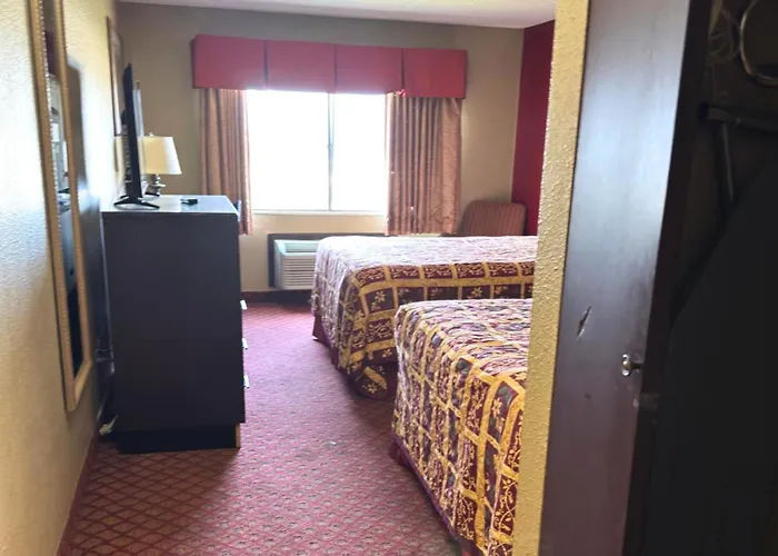 Broadway Inn & Suites Okc