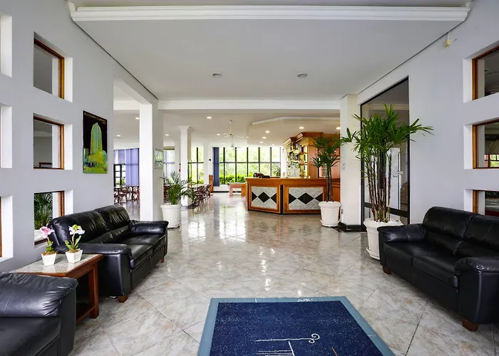 Hotel San Isidro