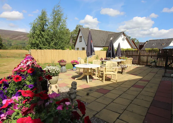 The Rowan Tree Country Hotel
