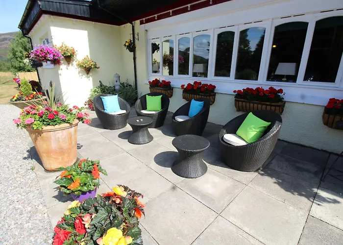 The Rowan Tree Country Hotel