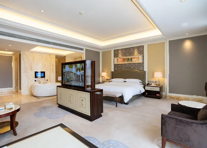 Oriental Ventura Hotel