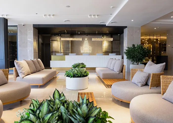 Uma Hotel&Residences
