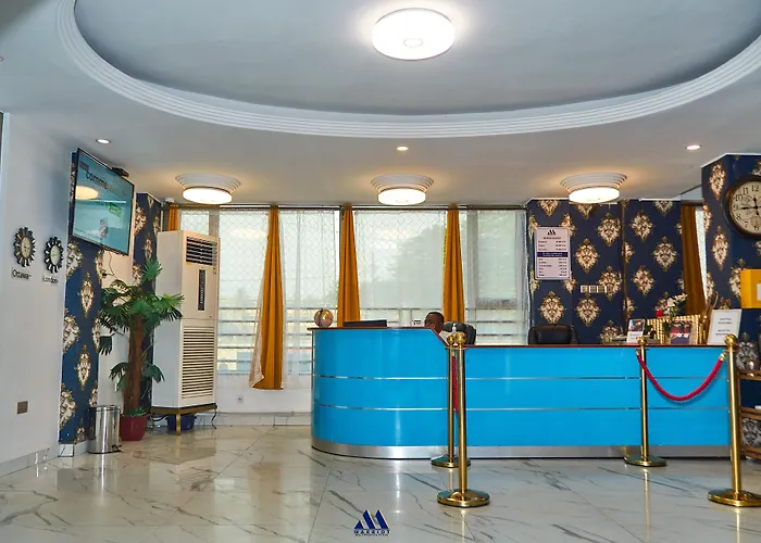 Marriot Metropolitan Hotel