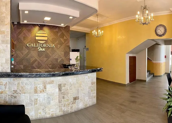 Hostal California Inn