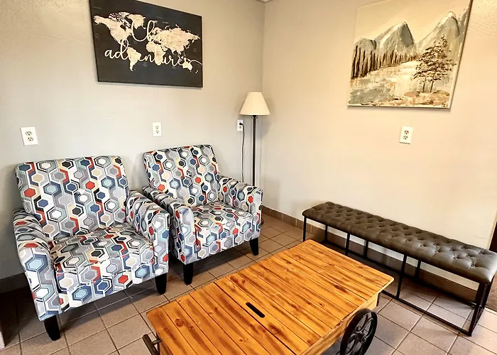 Super 8 By Wyndham Missoula/Brooks Street