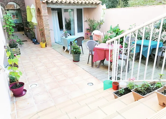 Hotel & Cantine De La Plage