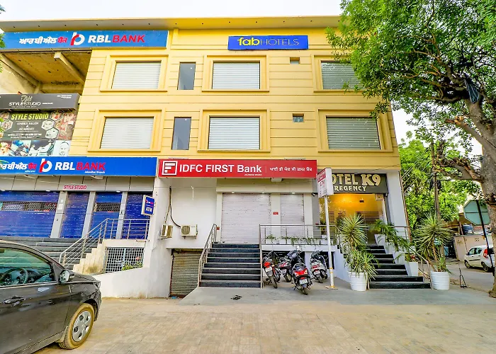 Fabhotel Prime K9 Regency