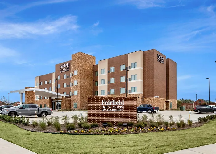 Fairfield Inn & Suites By Marriott Dallas Dfw Airport North Coppell Grapevine