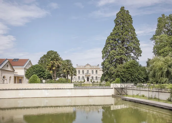 La Nauve - Hotel Et Jardin