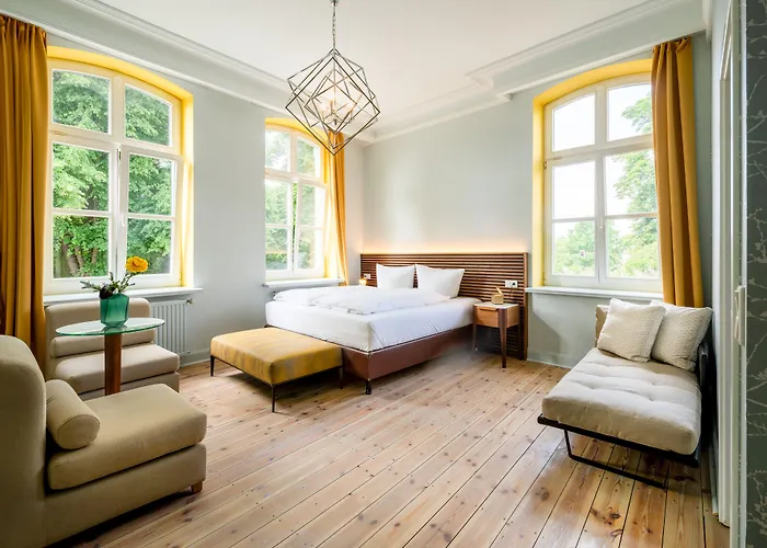 Stuckhotel Fettehenne
