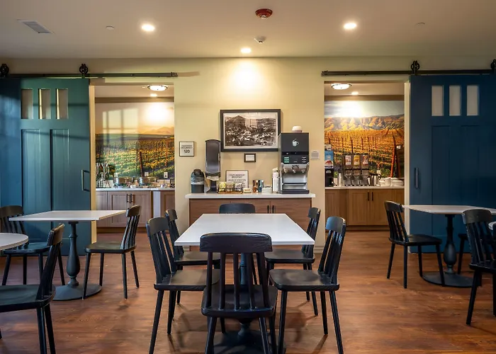 The Agrarian Hotel; Best Western Signature Collection