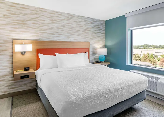 Home2 Suites Lexington Keeneland Airport, Ky
