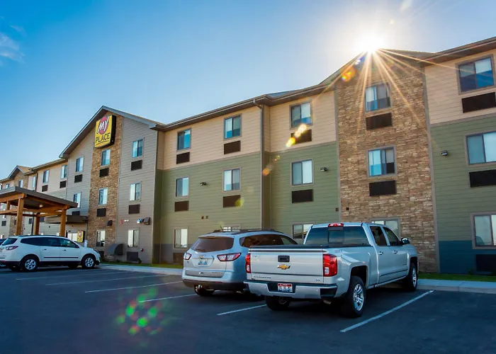 My Place Hotel-East Moline/Quad Cities, Il