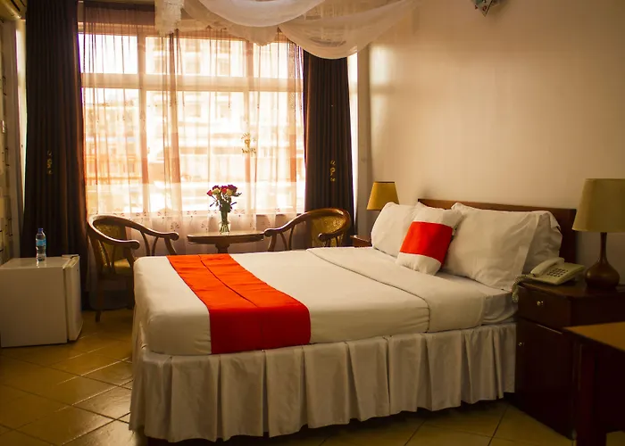 New Hotel Aquiline