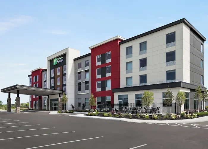 Holiday Inn Express - Strathroy By Ihg