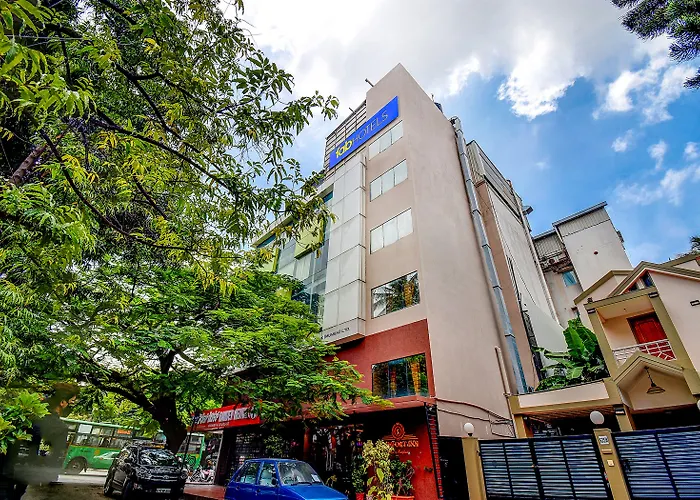 Fabhotel S Comfort Inn - Indiranagar