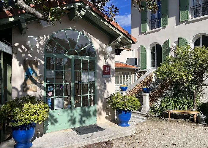 La Villa Roseraie , Hotel Familial Ouvert Toute L'Annee