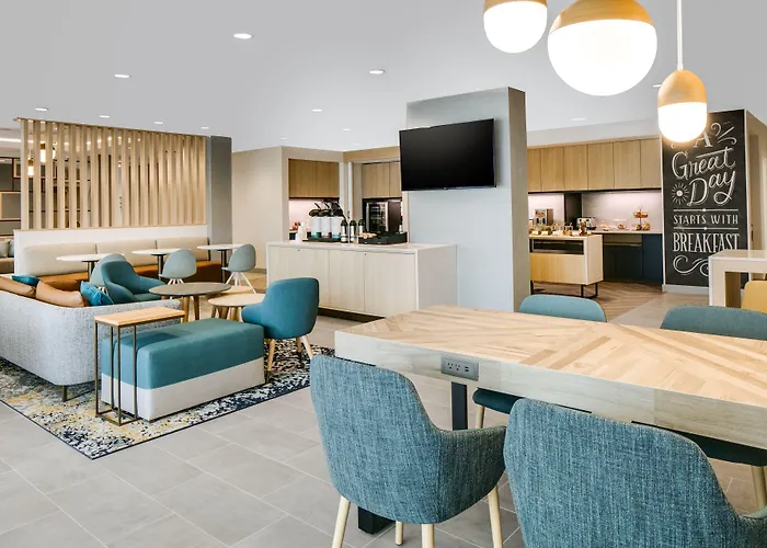 Towneplace Suites By Marriott Oconomowoc