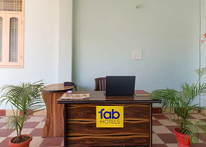 Fabhotel Buddha Residency