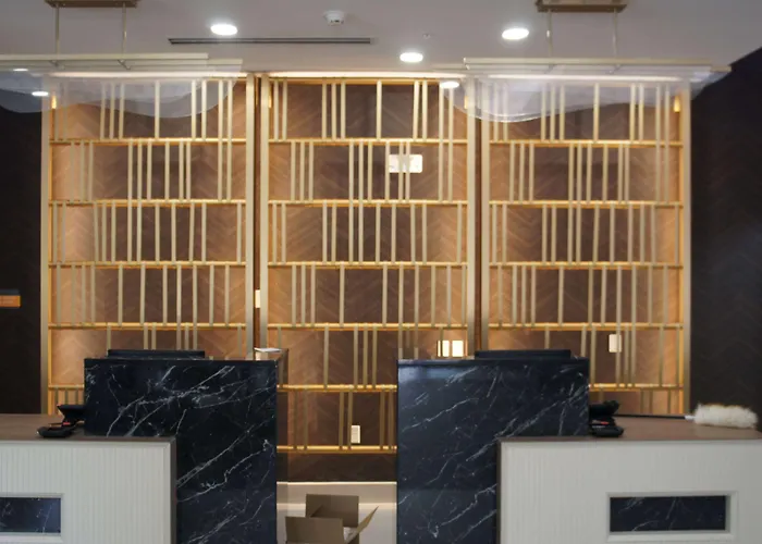 La Quinta Inn & Suites By Wyndham Manchester - Arnold Afb