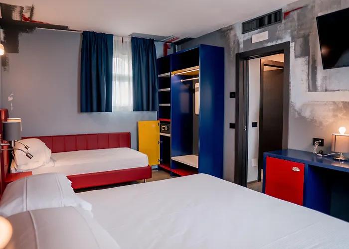 K Modern Hotel