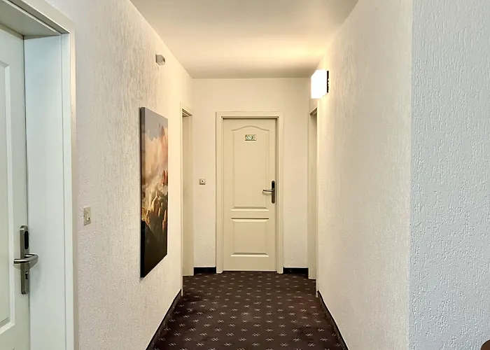 Garni Hotel Vier Jahreszeiten