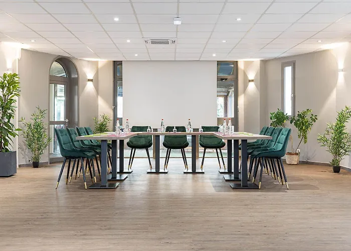 Logis Hotel Restaurant L'Abri