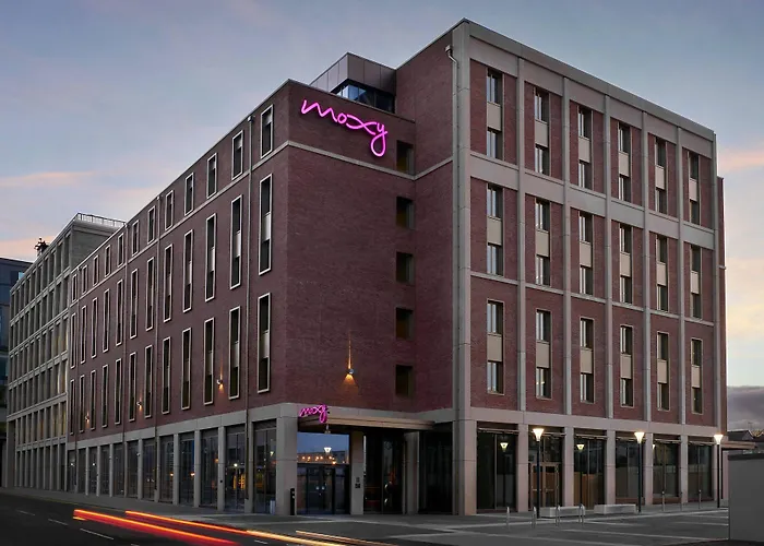 Moxy Edinburgh