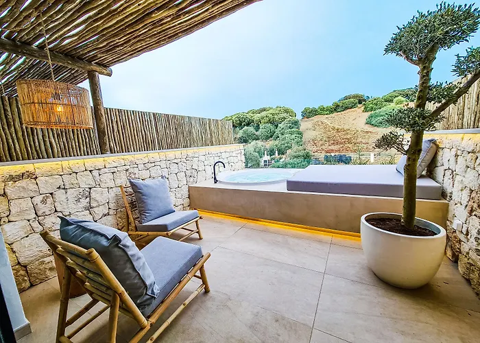 S'Estancia Suites