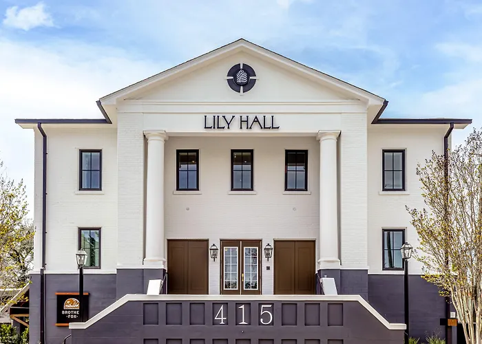 Lily Hall-A Boutique Hotel