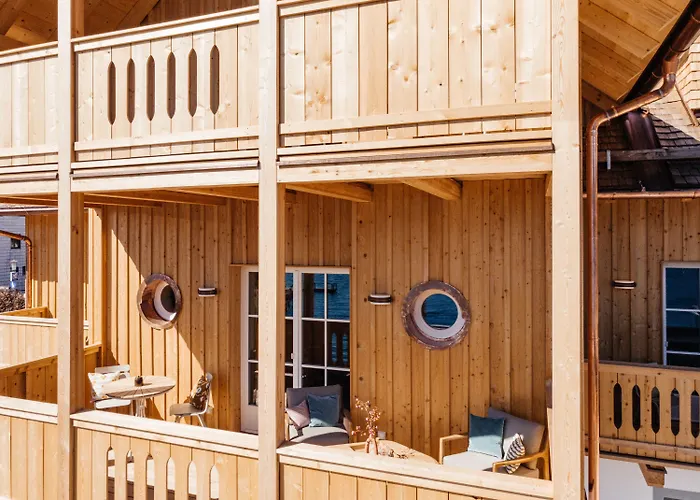 Villa Alma - A Lakeside Boutique Hotel