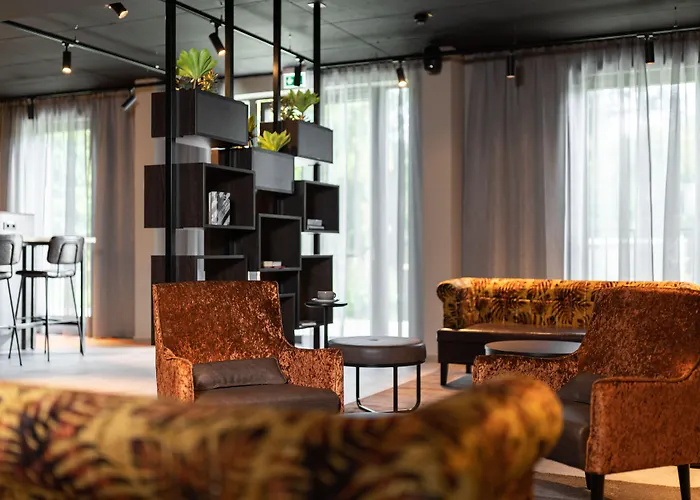Freshsuites & Bar