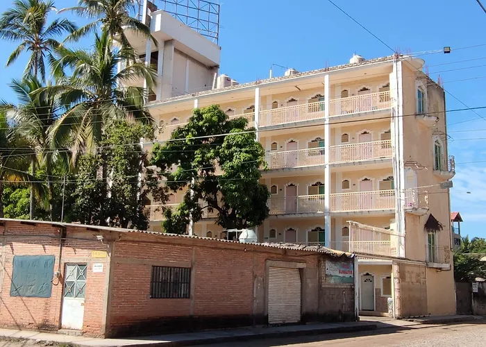 Hotel Las Cupulas