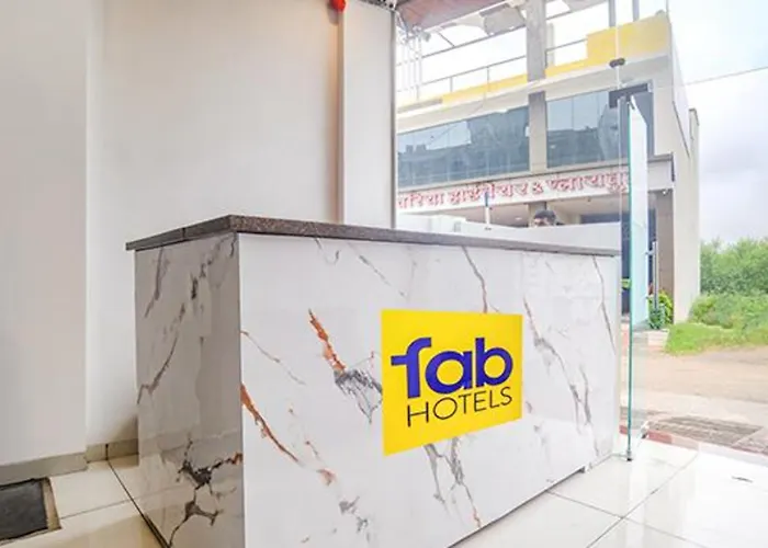 Fabhotel Right Choice