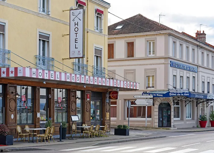 Contact Hotel Du Commerce Et Son Restaurant Cote A Cote