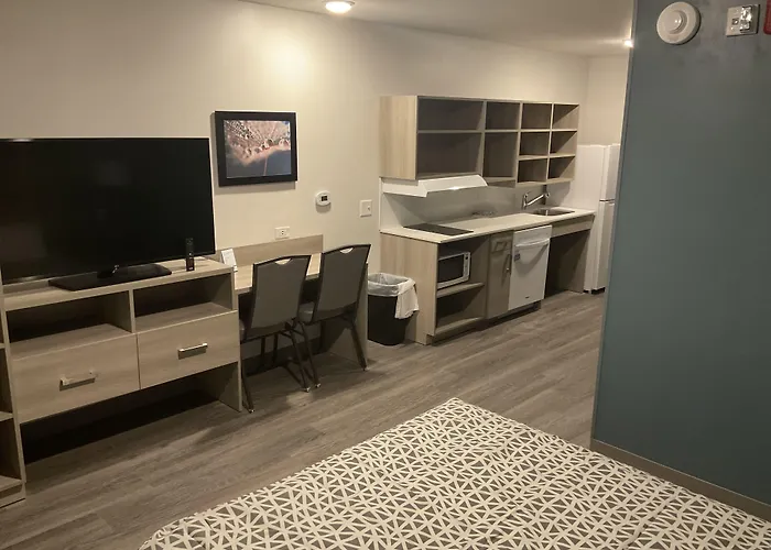Woodspring Suites Knoxville West